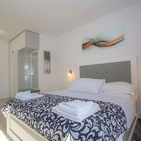 Apartments In Rogoznica 40364 Ngoại thất bức ảnh
