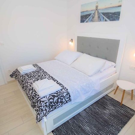 Apartments In Rogoznica 40364 Ngoại thất bức ảnh